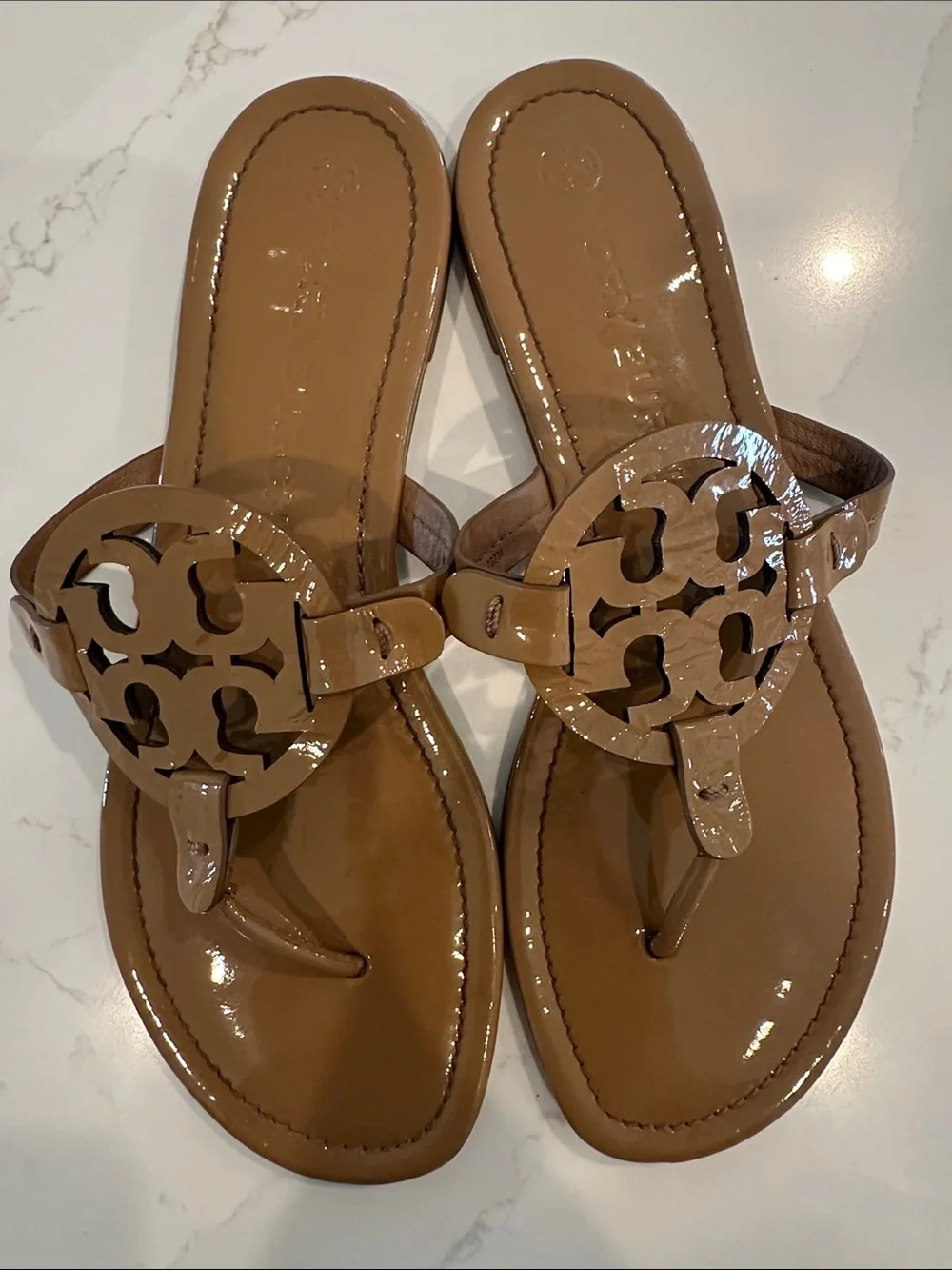 Tory Burch Sand Patent Leather Miller Sandals Size 10